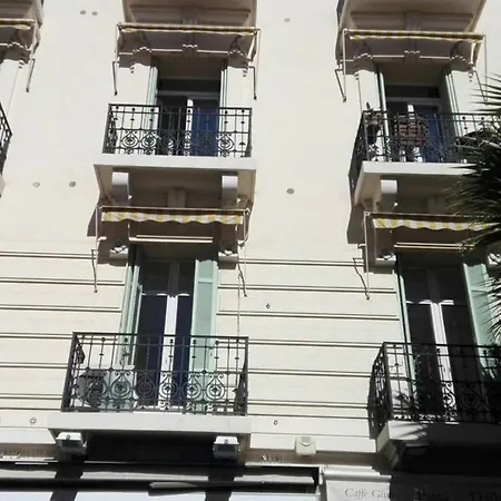 Rio1 3 Pieces Avec Balcons Centre Ville Appartement